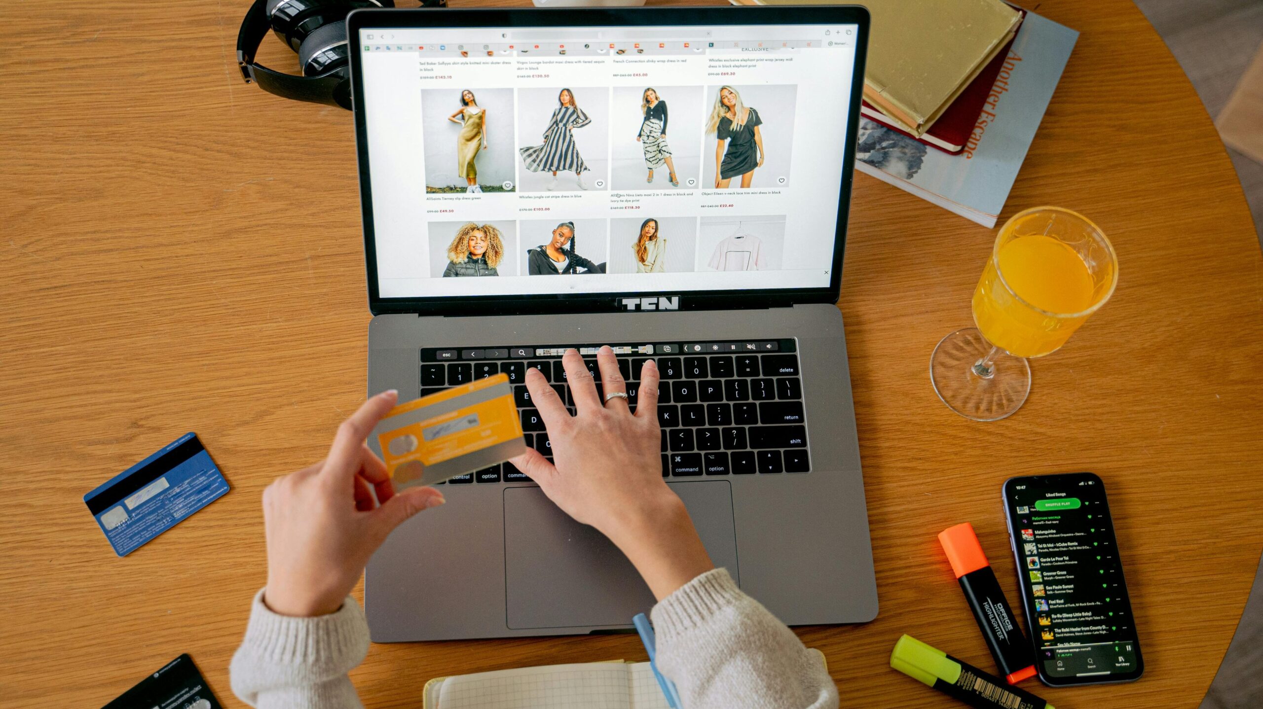 online, shopping, clothing, mobile, online shopping, purchasing, shop, website, online shopping, online shopping, online shopping, online shopping, online shopping
